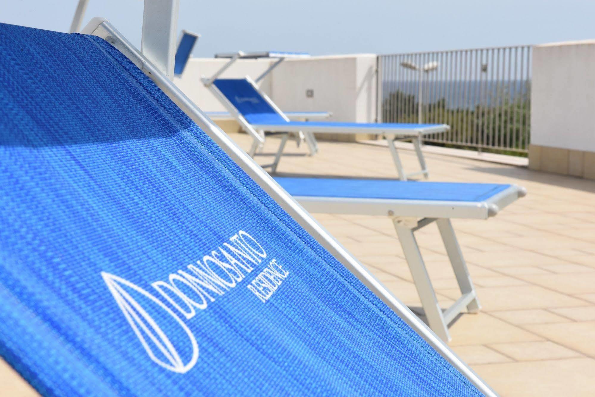 Donnosanto Aparthotel Torre Santa Sabina